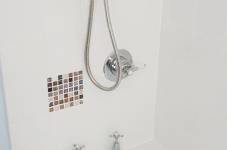 Bathroom Freshen-up NW7